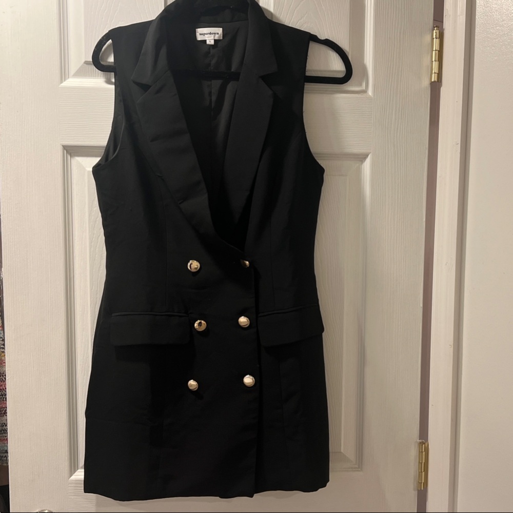 Superdown Black Sleeveless Mini Dress